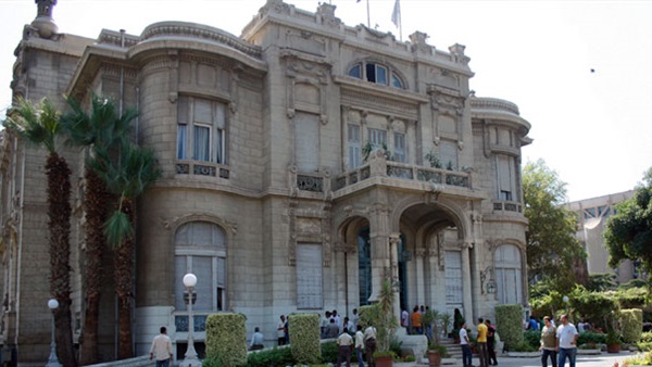 جامعة عين شمس