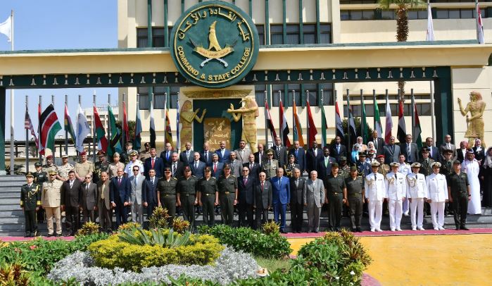 القادة والأركان تحتفل باليوم الوطنى لمصر