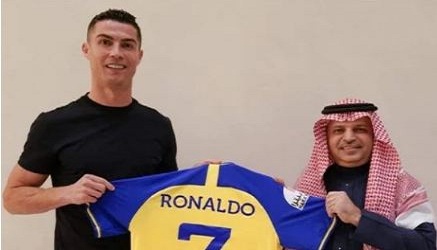 انتقال كريستيانو رونالدو إلى النصر السعودي