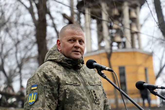 قائد القوات المسلحة الأوكرانية فاليرى زالوجنى