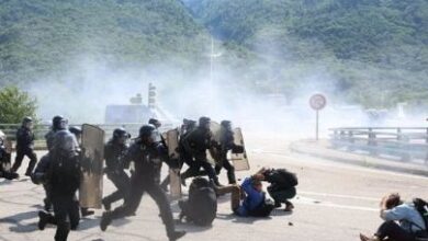 اشتباكات بين الشرطة الفرنسية ومحتاجين
