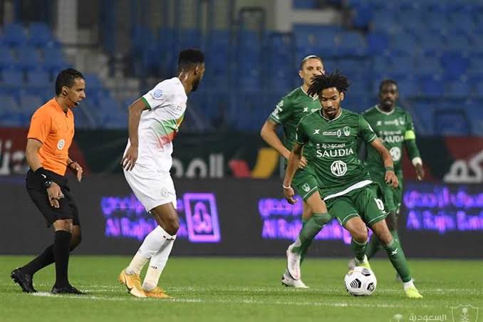 الأهلي والاتفاق في الدوري السعودي