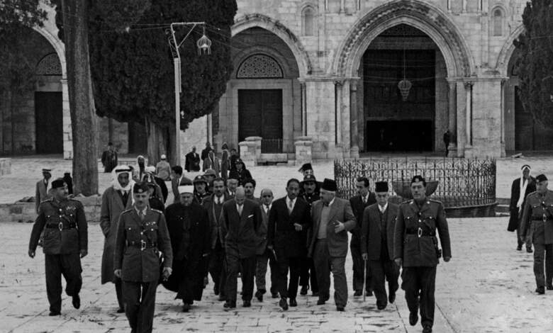 السادات فى القدس 1955