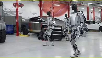 روبوتات مصنع تسلا