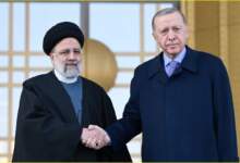 الرئيس التركي رجب طيب أردوغان، على اليمين والرئيس الإيراني إبراهيم رئيسي في أنقرة في يناير الماضى