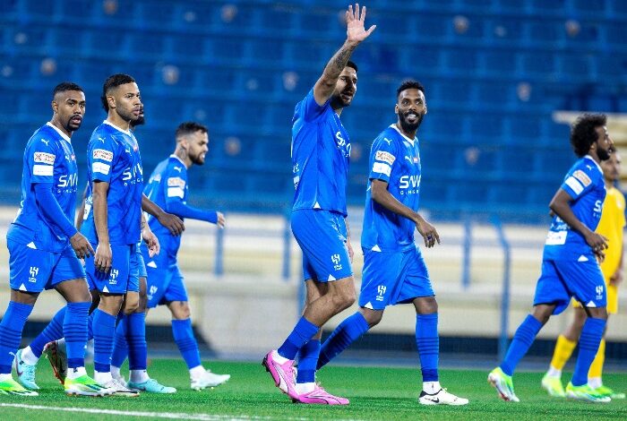 مباراة الرياض والهلال