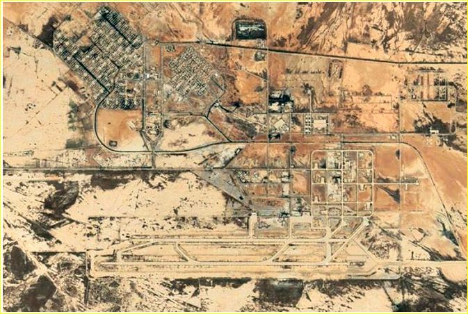 صورة بالأقمار الصناعية لقاعدة العميدية الجوية الإيرانية (الصحافة الإيرانية) 