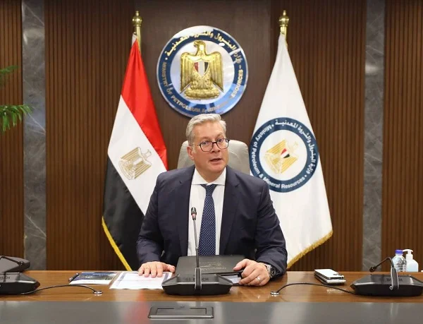 وزير البترول