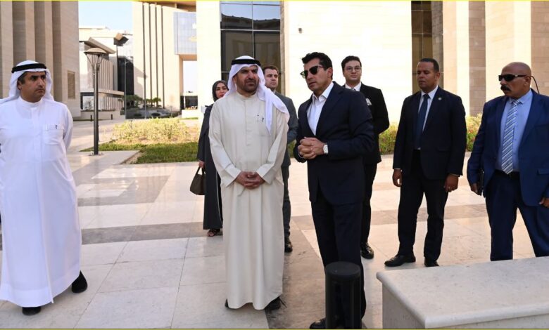 وزير الرياضة ومدير مؤسسة محمد بن راشد آل مكتوم