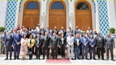 نخبة من كبار المسؤولين، الإعلاميين والخبراء الأكاديميين