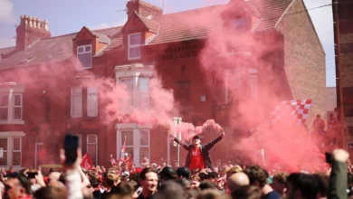 جماهير ليفربول تشعل الأجواء