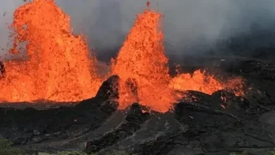 حمم نارية تتطاير من كيلاويا