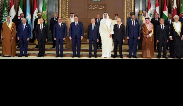 صورة تذكارية للزعماء والقادة العرب المشاركون فى القمة