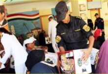 الداخلية توزع عبوات غذائية بالمجان