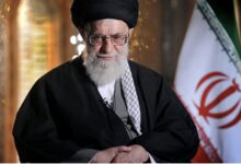 على خامنئى