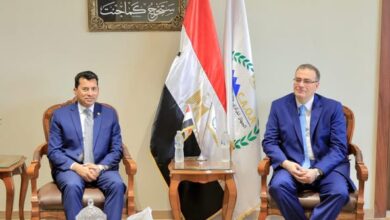رئيس التنظيم والإدارة يستقبل وزير الشباب والرياضة
