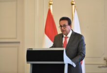 وزير الصحة والسكان