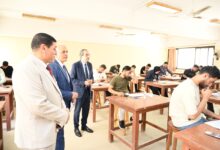 أ.د ياسر مجدي حتاته رئيس جامعة الفيوم يتفقد الامنحانات